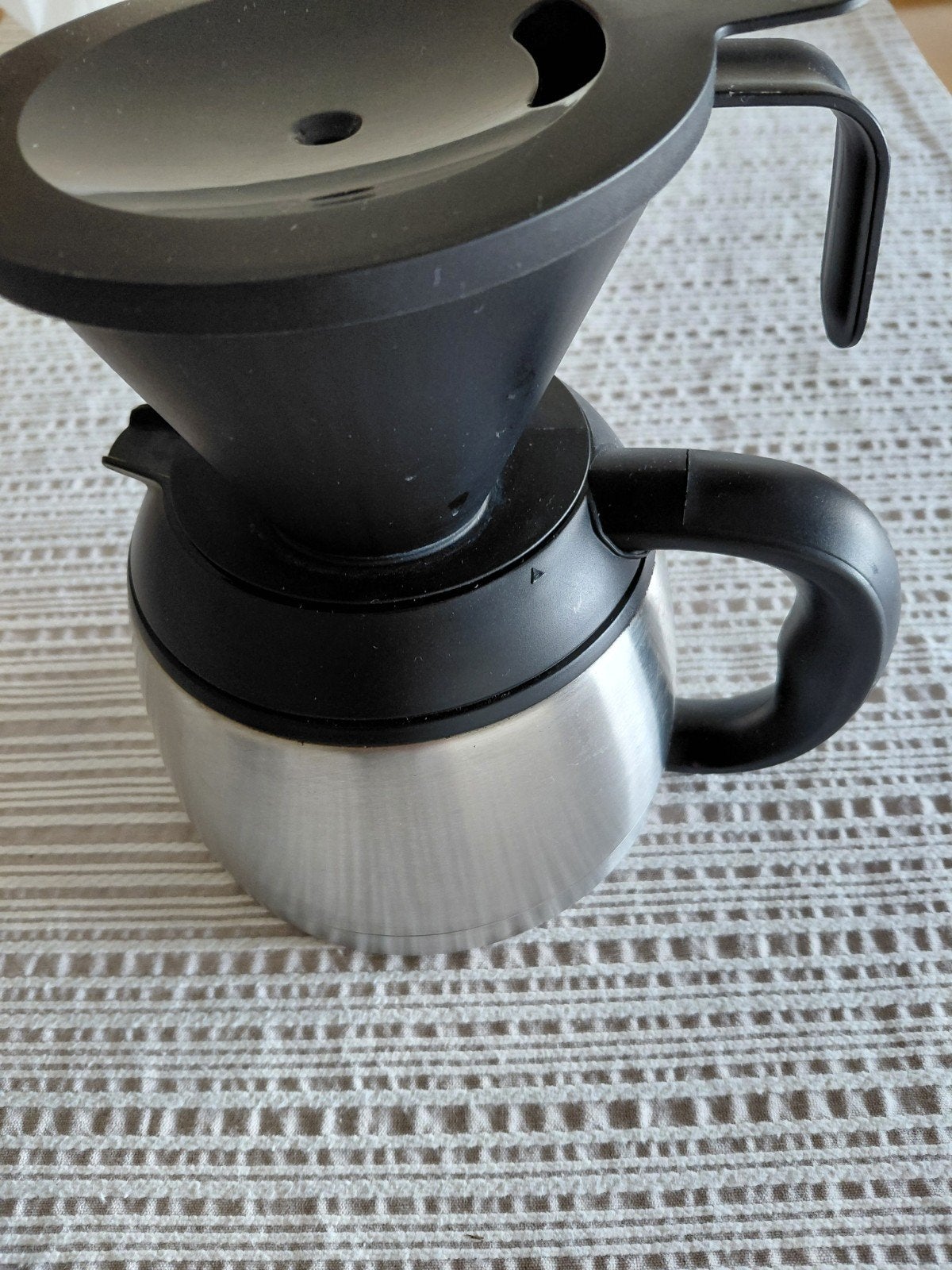 Metalen koffiekan met filter, past op Senseo, Ophalen of Verzenden, Gebruikt