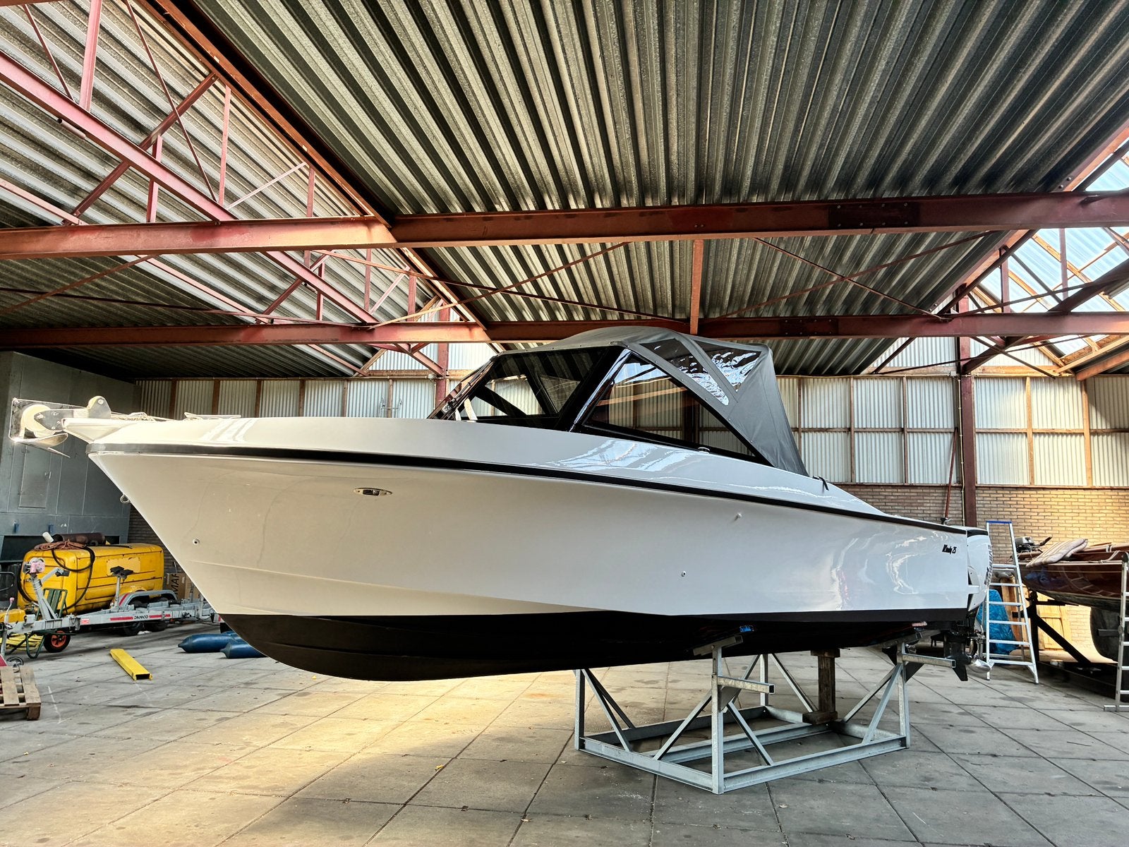 Windy 25 daycruiser te koop - als nieuw 300 pk, Watersport en Boten, 9 m, 1.80 meter, Windy, Zo goed als nieuw