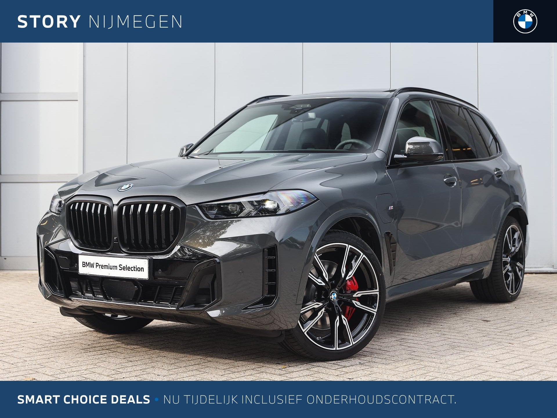 BMW X5 xDrive50e M Sport Automaat / Panoramadak / Trekhaak /, Dealer onderhouden, 2395 kg, Met garantie (alle), Bedrijf
