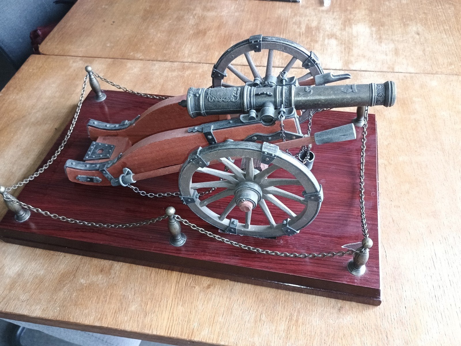 Grote tafel aanstekker model kanon, Verzamelen, Ophalen of Verzenden