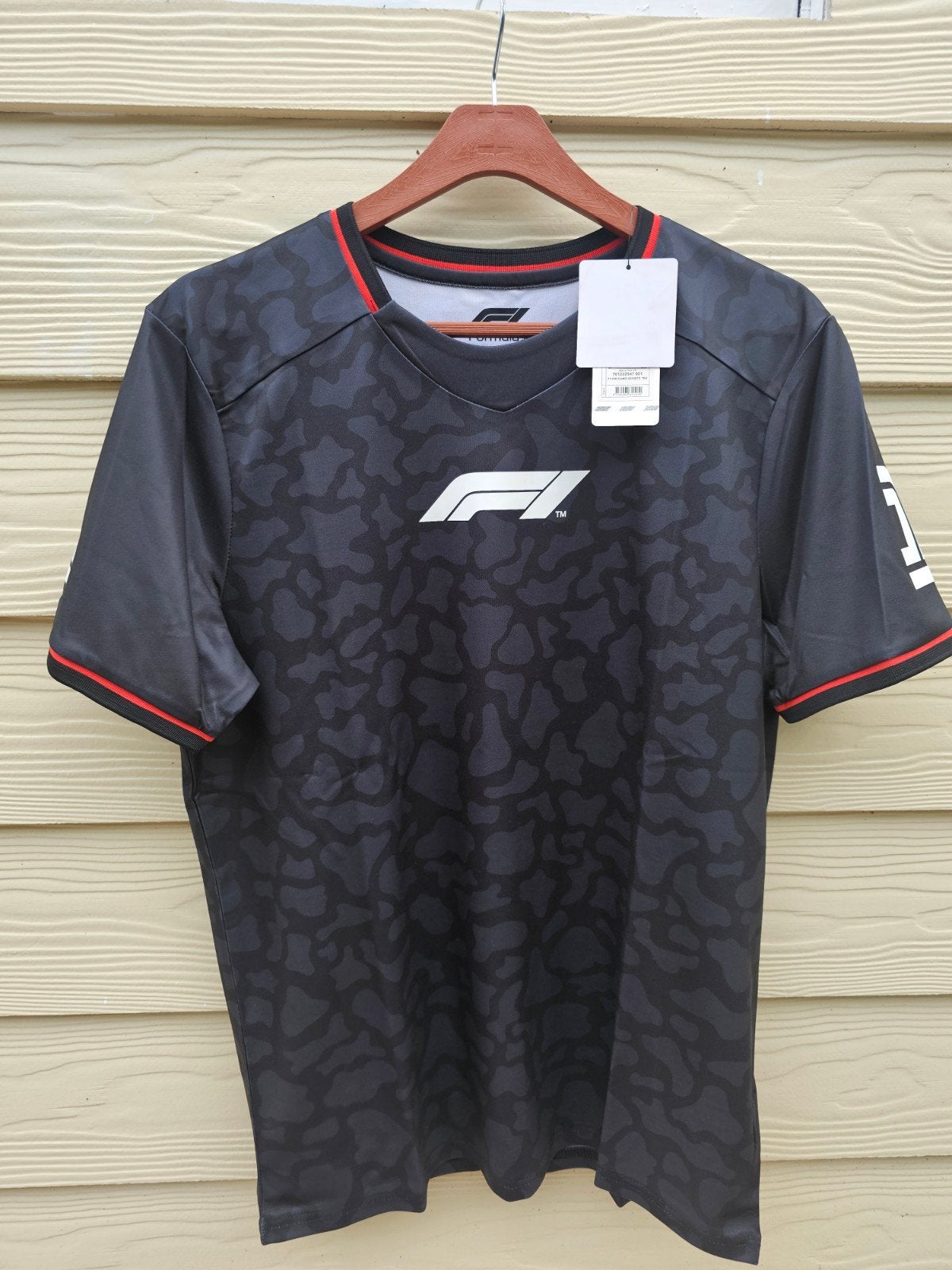 F1 Formule 1 T-shirt Zwart Camouflage Maat L Nieuw, Kleding | Heren, T-shirts, Maat 52/54 (L), Zwart, Nieuw, Ophalen of Verzenden