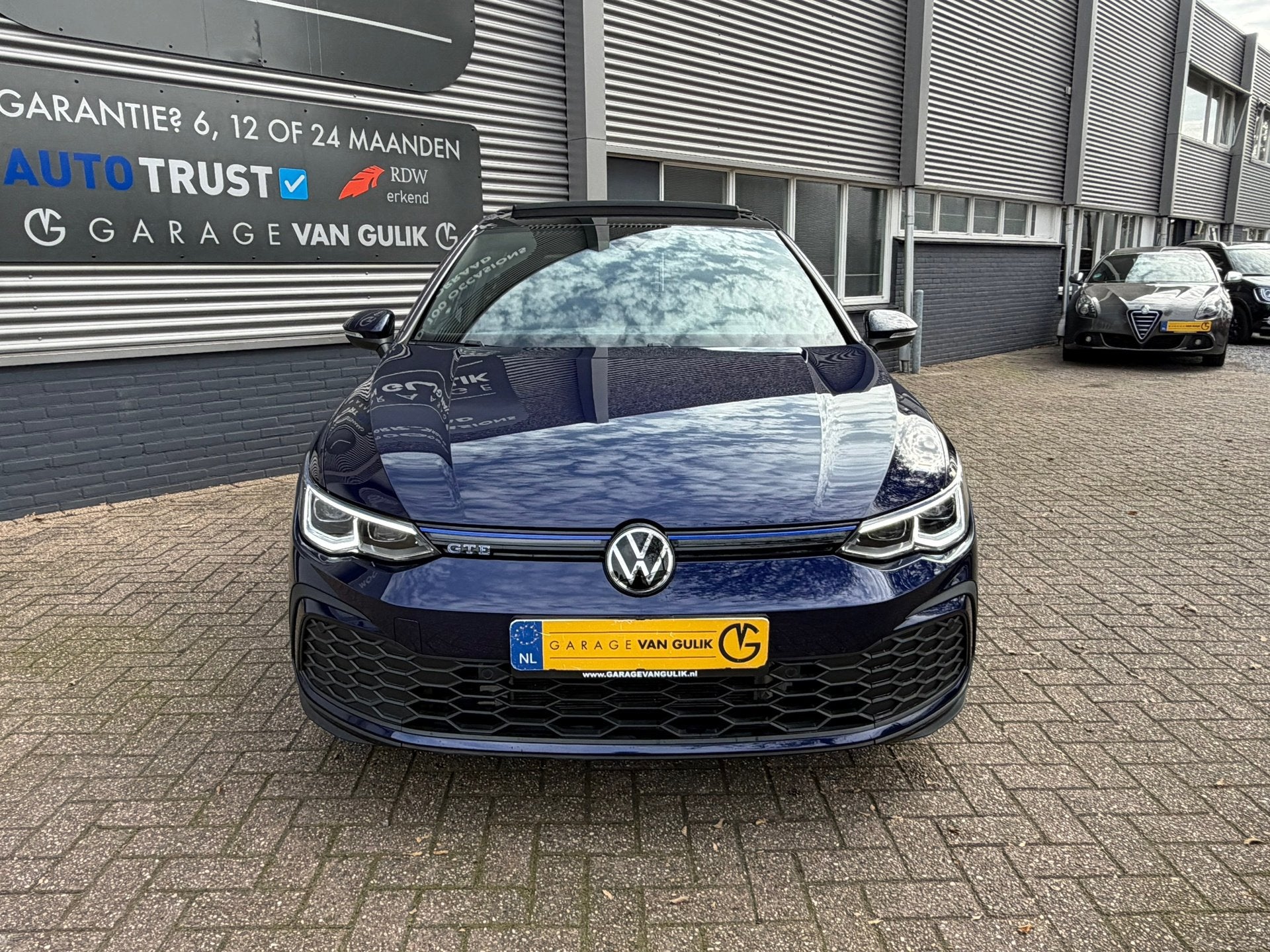 Volkswagen Golf 1.4 eHybrid GTE 245PK Panodak,Navi,Clima,ACC, Auto's, Stof, Gebruikt, 4 cilinders, Blauw