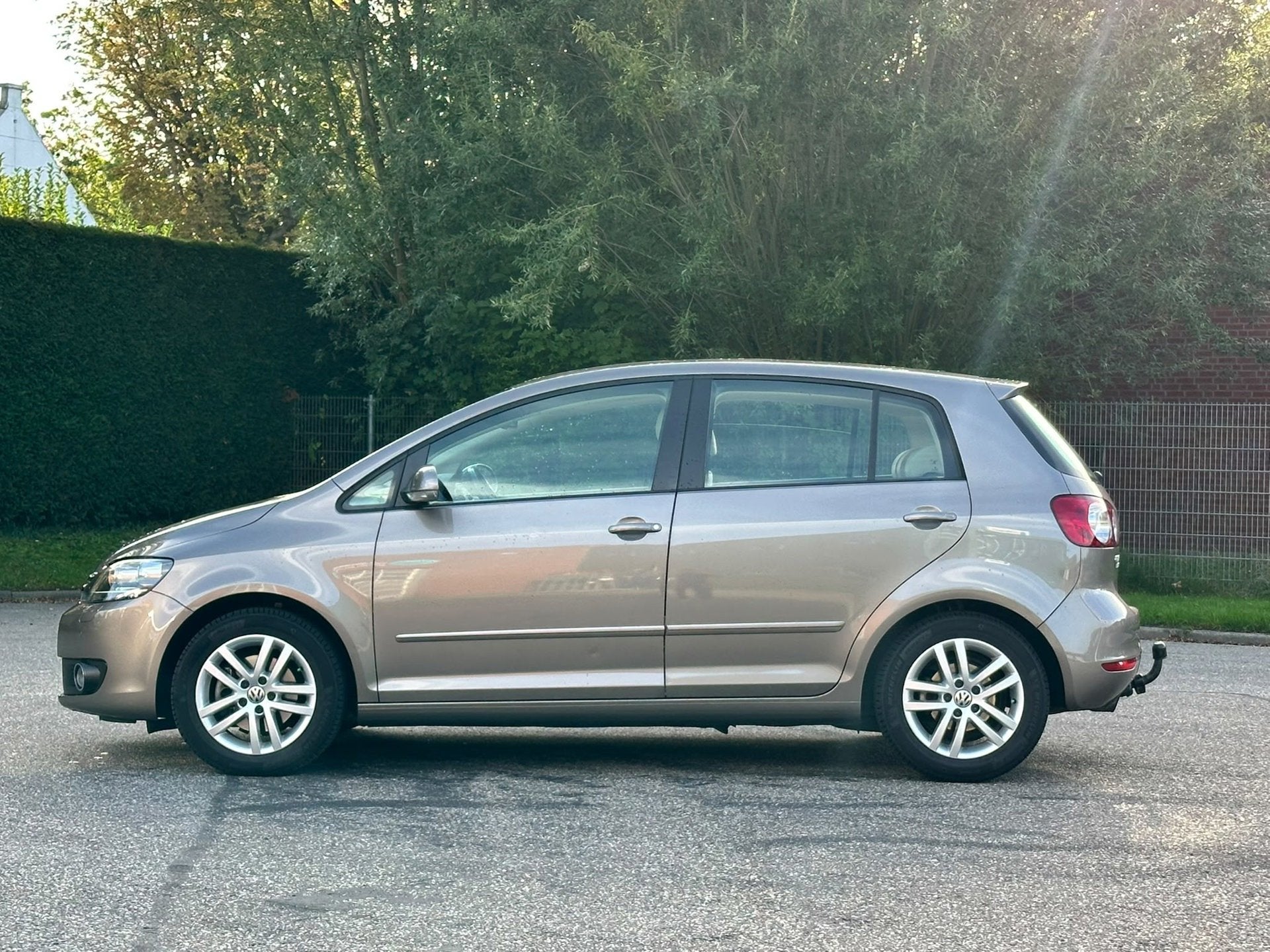Volkswagen Golf Plus 1.4 TSI Highline Automaat*1e Eigenaar*C, Auto's, Parkeersensor, Gebruikt, Bruin, Alcantara