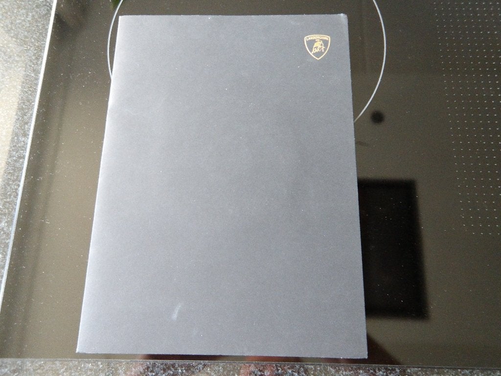 Lamborghini Gallardo Spyder Brochure met CD, Algemeen, Lamborghini, Ophalen of Verzenden, Zo goed als nieuw
