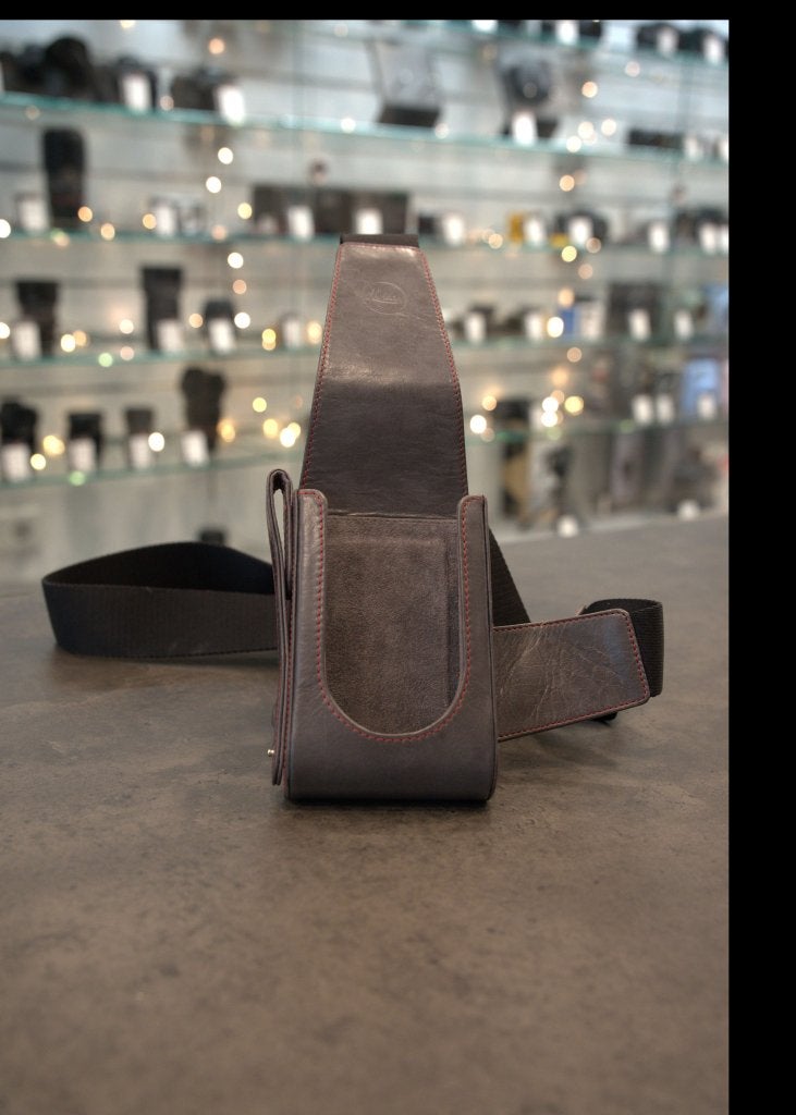 Leather holster stone grey for Leica T (NIEUW - Hilversum), Foto-Groep, Luttekepoortstraat 26 3841 AX Harderwijk, Spiegelreflex