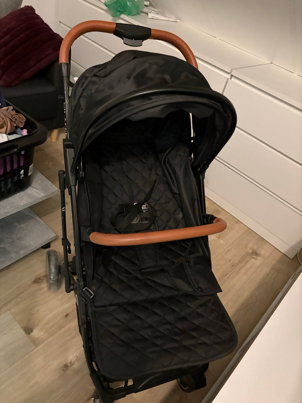 Nilafee Buggy - tot 25 kg, Ophalen, Zo goed als nieuw, Overige merken, Verstelbare rugleuning