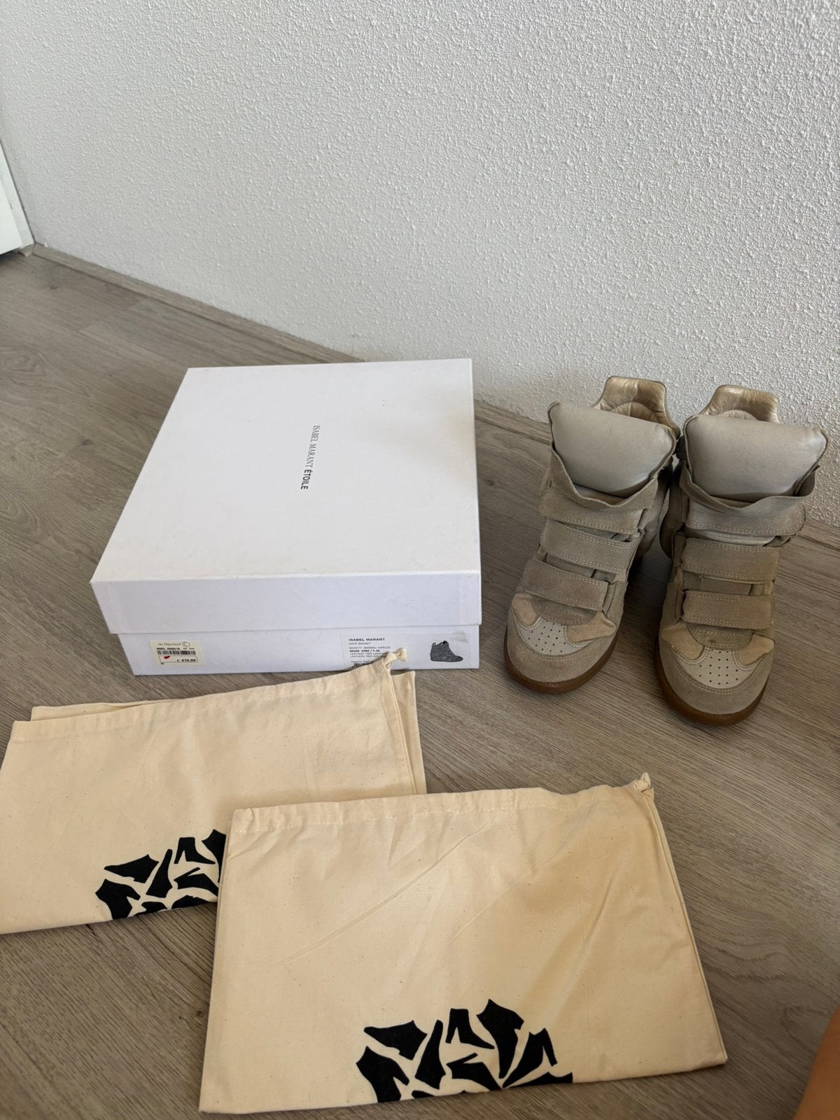 Isabel Marant sneakerwedge, Beige, Ophalen of Verzenden, Sneakers of Gympen, Zo goed als nieuw