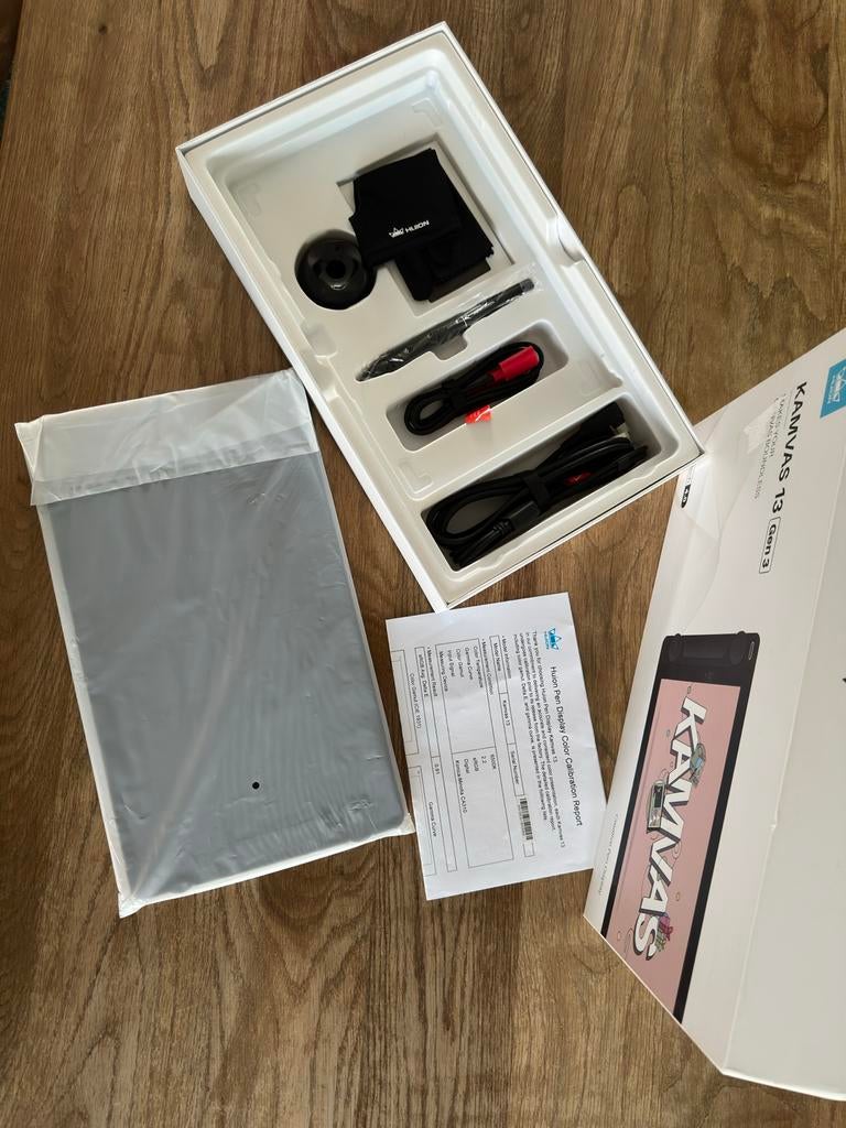 Huion Kamvas 13 (Gen 3) Tekentablet - Nieuw in doos, Ophalen of Verzenden, Nieuw, Bedraad