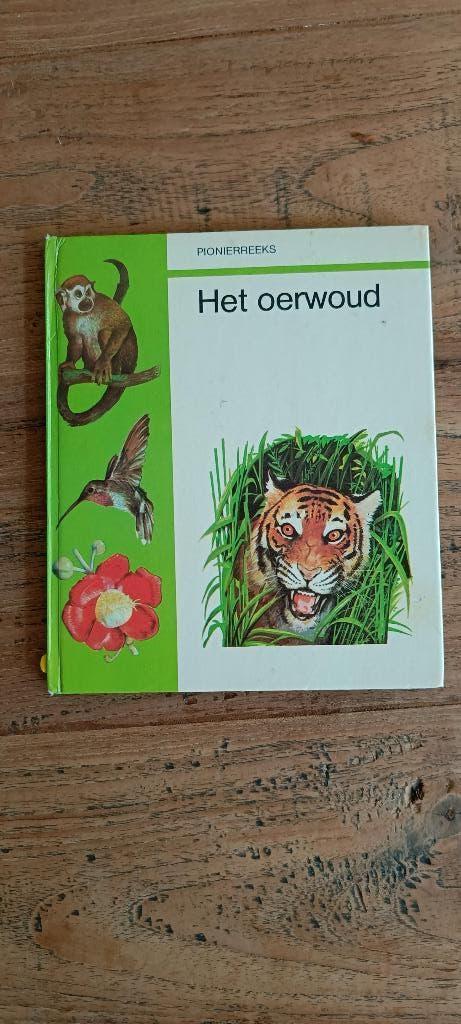 Boekje: Pionierreeks Het Oerwoud 1973, Boeken, Kinderboeken | Jeugd | 10 tot 12 jaar, Gelezen, Non-fictie, Ophalen of Verzenden