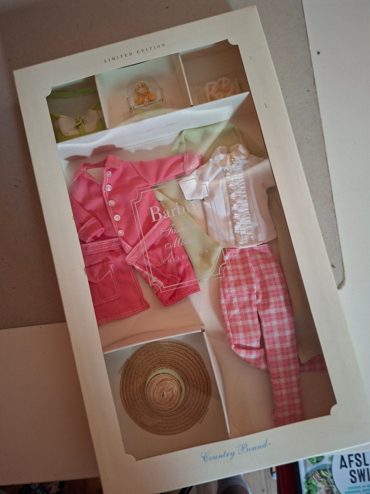 barbie silkstone set country bound mattel speelgoed toys, Verzenden, Zo goed als nieuw, Kleertjes