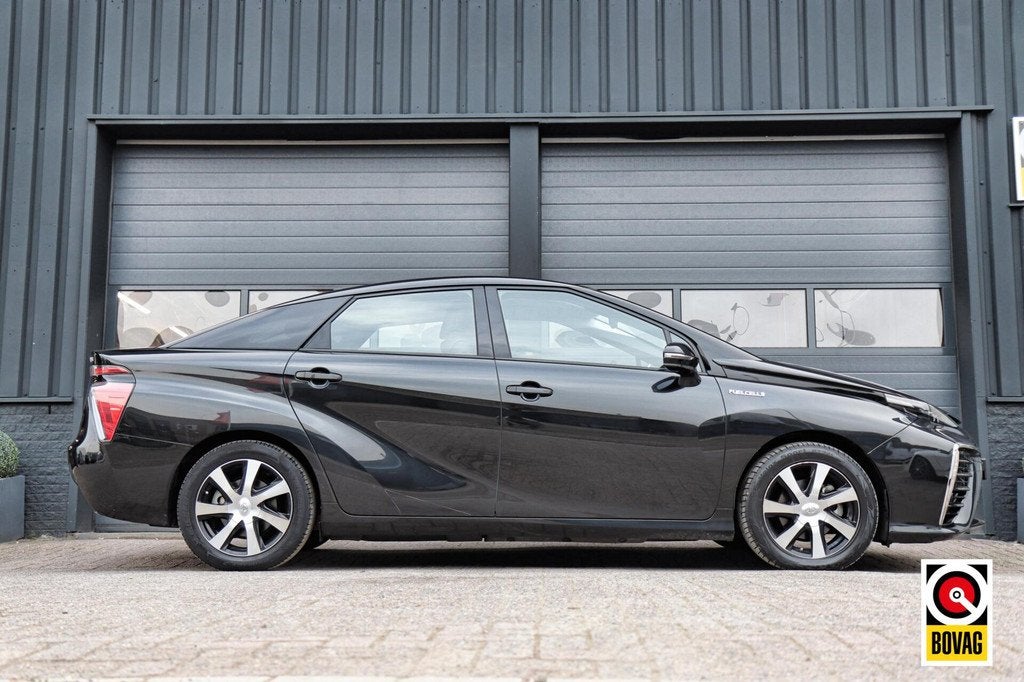 Toyota Mirai Dynamic Waterstof Automaat /LED/LEDER/CAMERA/ST, Auto's, Automaat, Gebruikt, Met garantie (alle), Waterstof