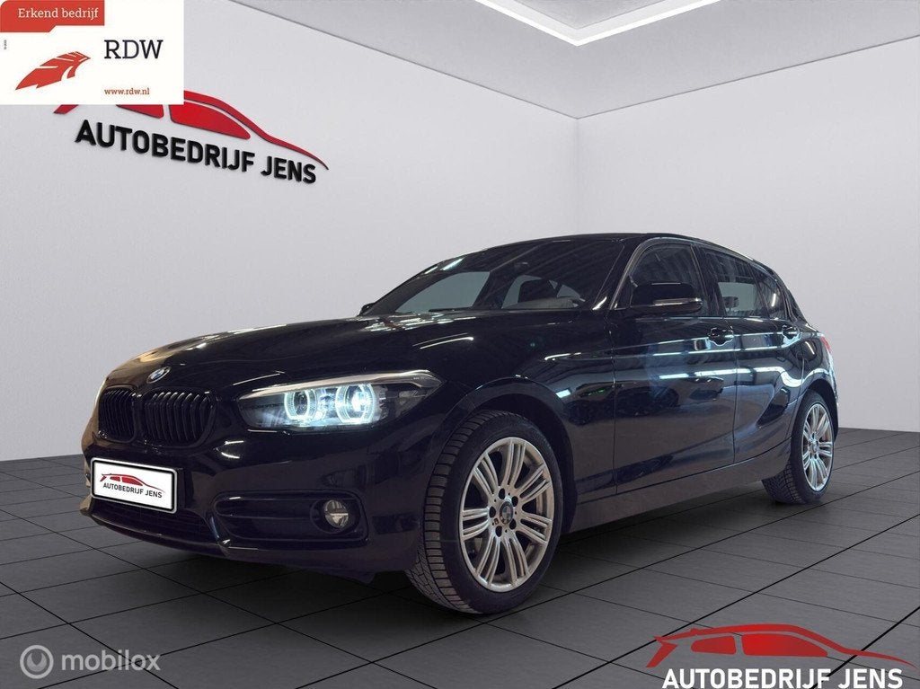 BMW 1-serie 116i High Executive, Auto's, BMW, 1-Serie, Achterwielaandrijving, Euro 6, Automatische klimaatregeling