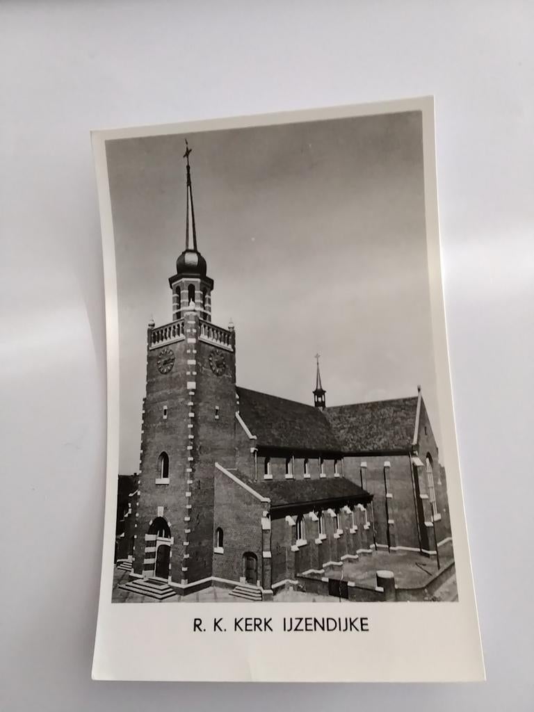 IJZENDIJKE. R.K.,KERK, Ophalen of Verzenden, 1960 tot 1980, Zuid-Holland