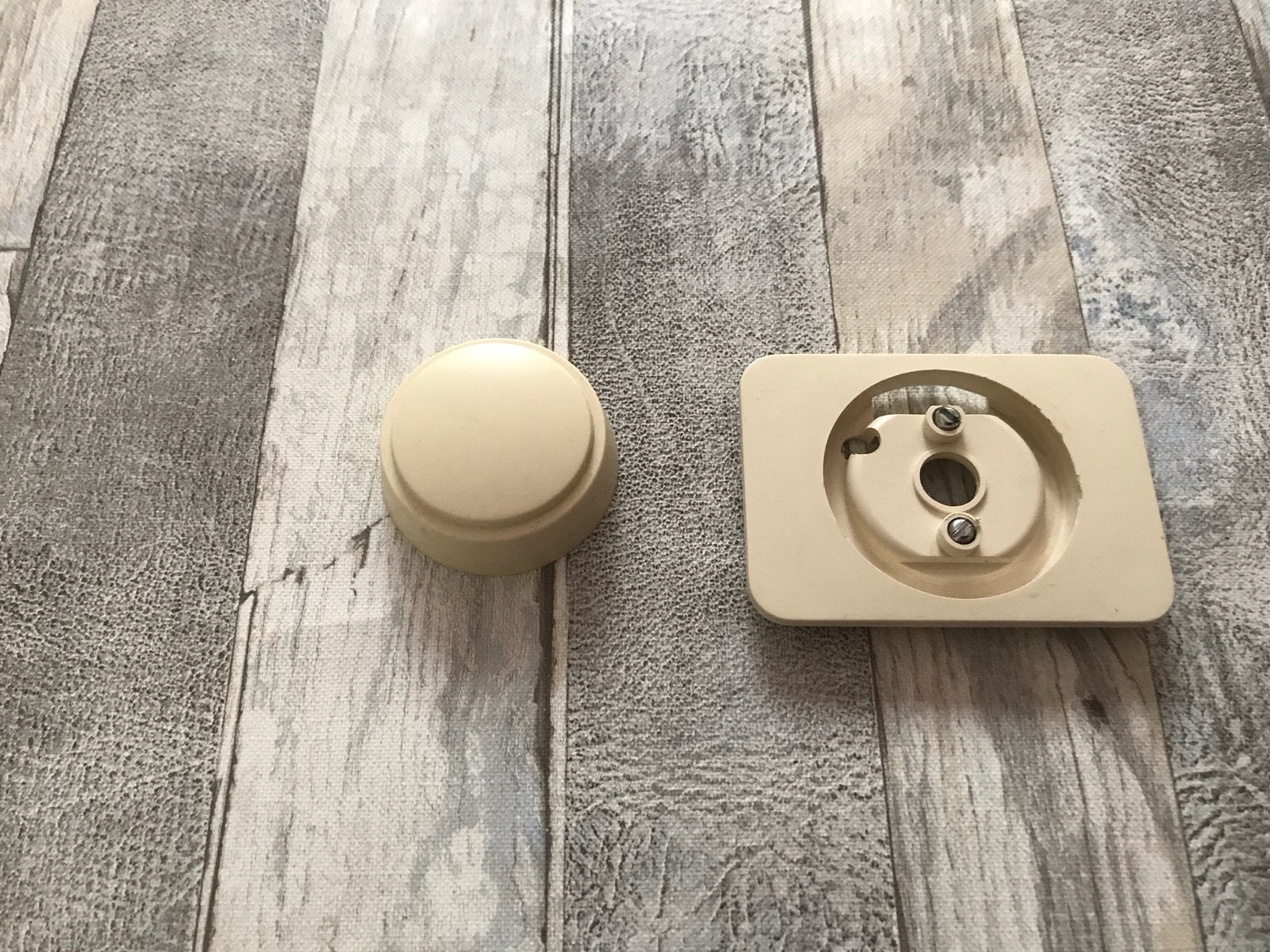 Niko PR20 dimmer knop met inzetplaat Crème kleurig, Ophalen of Verzenden, Gebruikt, Overige merken, Schakelaar