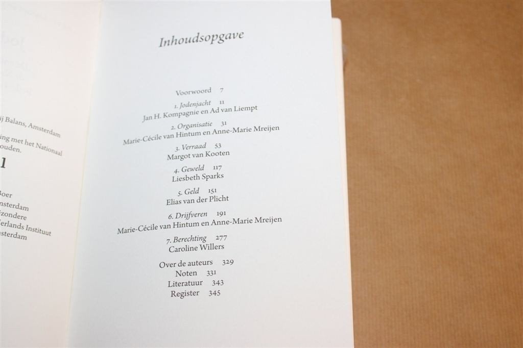 Jodenjacht — Nederlandse Politie & de Holocaust WOII, Ophalen of Verzenden, Tweede Wereldoorlog, Gelezen, Overige onderwerpen