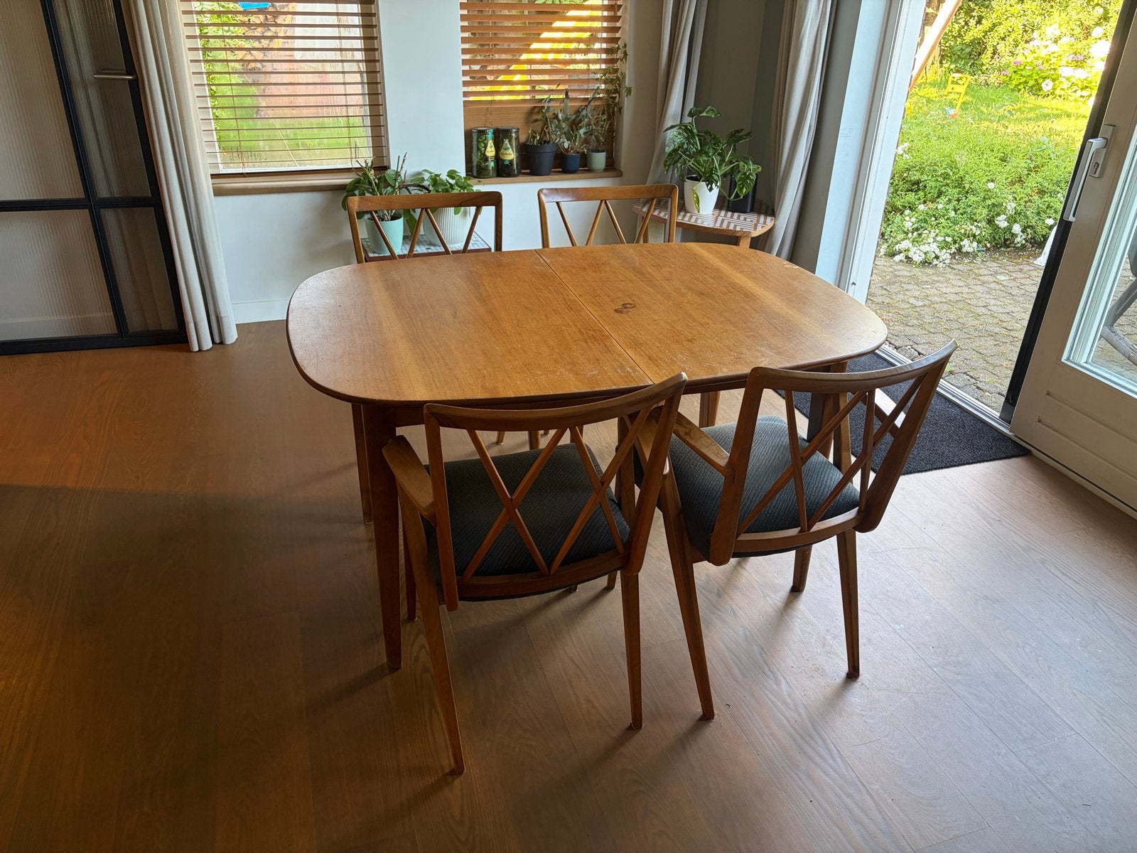 A.A. Patijn voor Zijlstra Joure Poly Z eettafel en 4 stoelen, Ophalen, Gebruikt, Mid century, 100 tot 150 cm