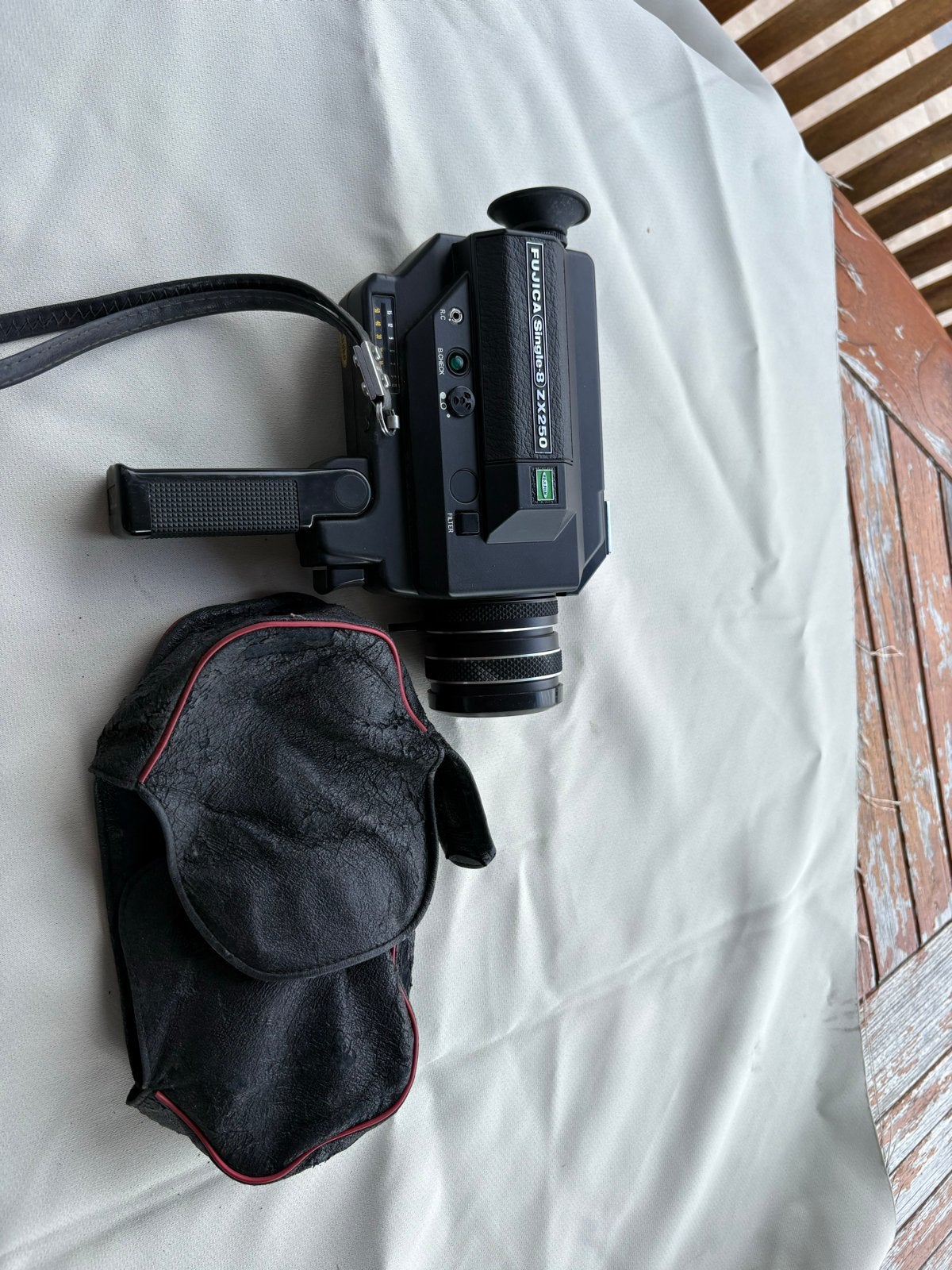Fujica Single-8 ZX250 filmcamera met tasje, Audio, Tv en Foto, Videocamera's Analoog, Ophalen of Verzenden, 8mm, Camera