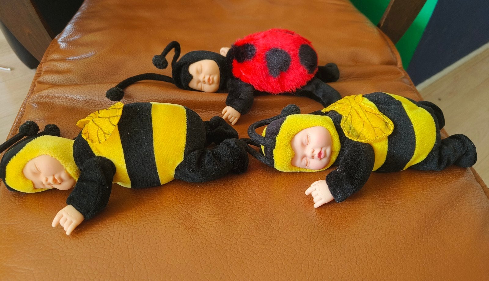 Anne Geddes Babypoppen - Lieveheersbeestje en Bijen, Ophalen of Verzenden, Zo goed als nieuw, Babypop