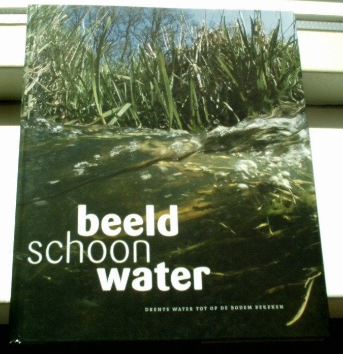 Drents water tot op de bodem bekeken(ISBN 9789077548493)., Boeken, Ophalen of Verzenden, Zo goed als nieuw