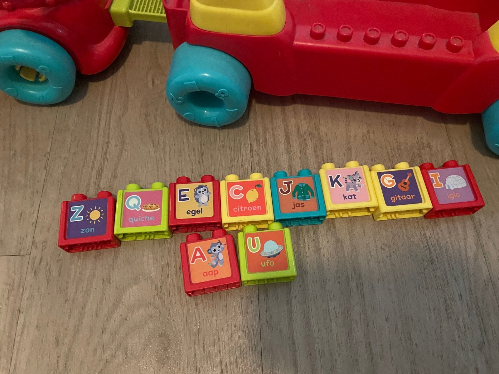 VTech Rij & Leer Letterlocomotief - Mist 2 blokjes, Ophalen, Gebruikt, Overige typen, Met geluid