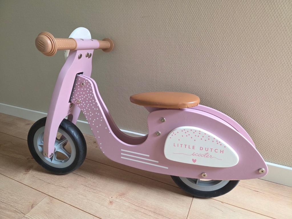 Little Dutch loopfiets scooter roze, Ophalen, Gebruikt, Loopfiets