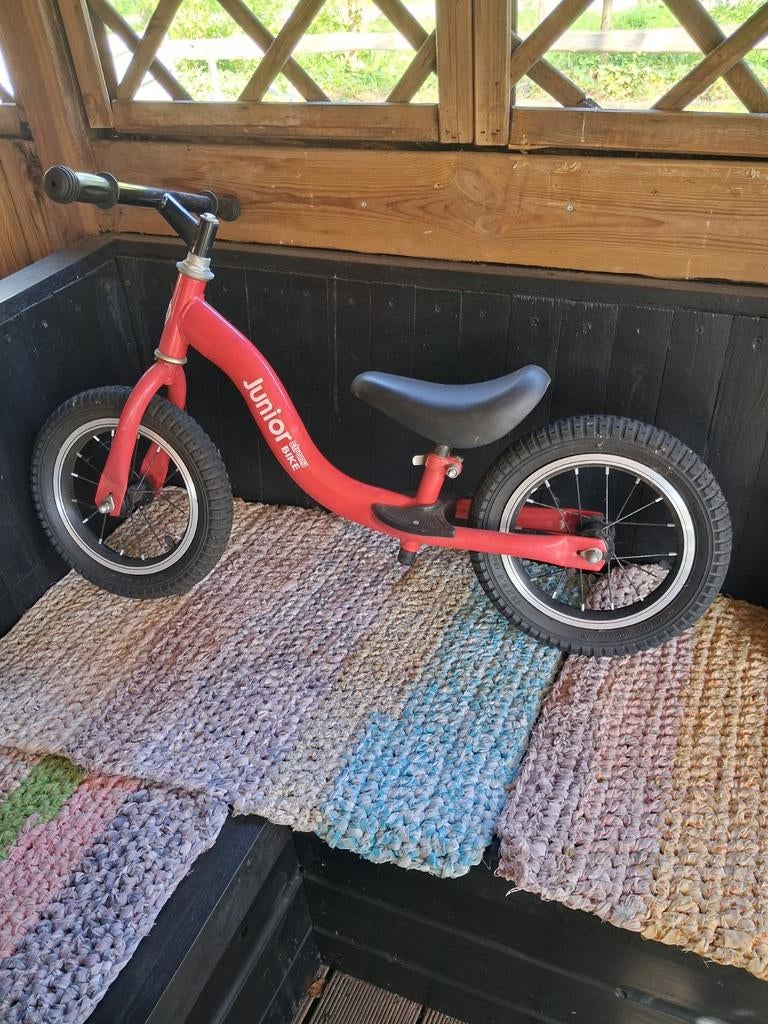 Rode Junior Bike Loopfiets - Perfect voor de kleintjes!, Ophalen, Gebruikt, Loopfiets