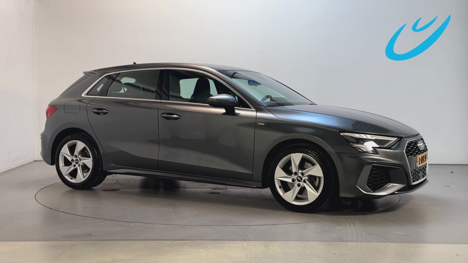 Audi A3 Sportback 30 TFSI S Edition Leder-Stof LED Virtual C, Auto's, Dealer onderhouden, Gebruikt, Met garantie (alle), Leder en Stof