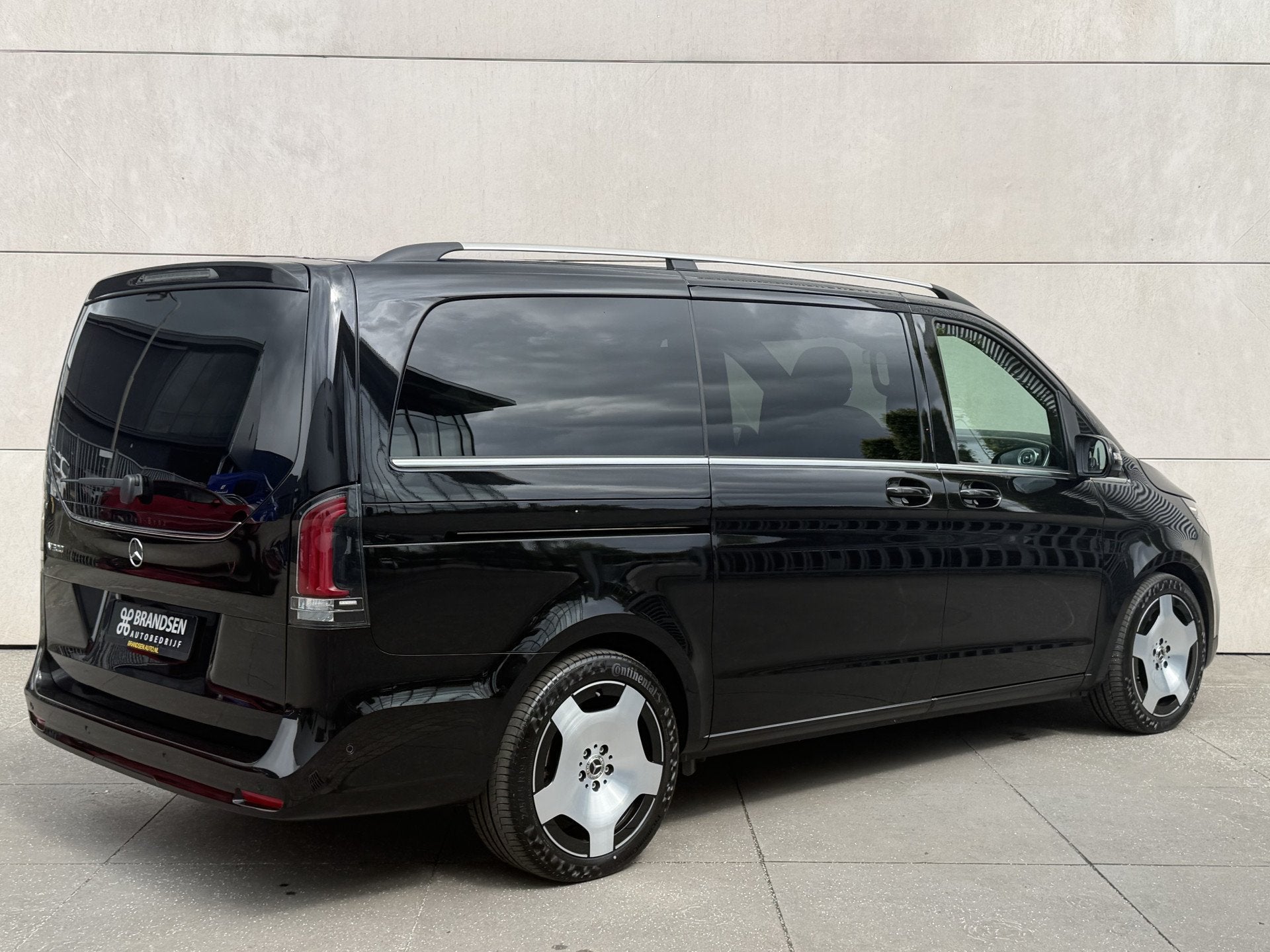 Mercedes-Benz V-Klasse 300 L2 Avantgarde *BENZINE* Leer-Elek, Auto's, Automaat, Achterwielaandrijving, Gebruikt, Huisgarantie