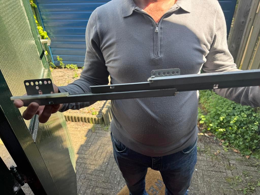 Kast laderails/ geleiders x8, Ophalen, 50 tot 100 cm, Zo goed als nieuw, Minder dan 100 cm