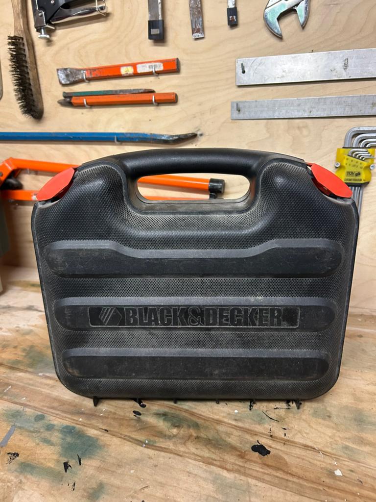 Black en decker boormachine, Doe-het-zelf en Verbouw, Gereedschap | Boormachines, Ophalen, Boormachine
