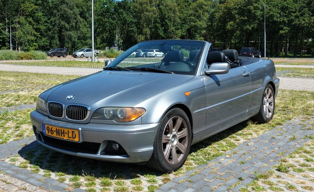 BMW 3 serie Cabrio 325i (e46) automaat 2003 NAP YOUNGTIMER, Auto's, BMW, Bedrijf, 3-Serie, ABS, Airbags, Airconditioning, Alarm