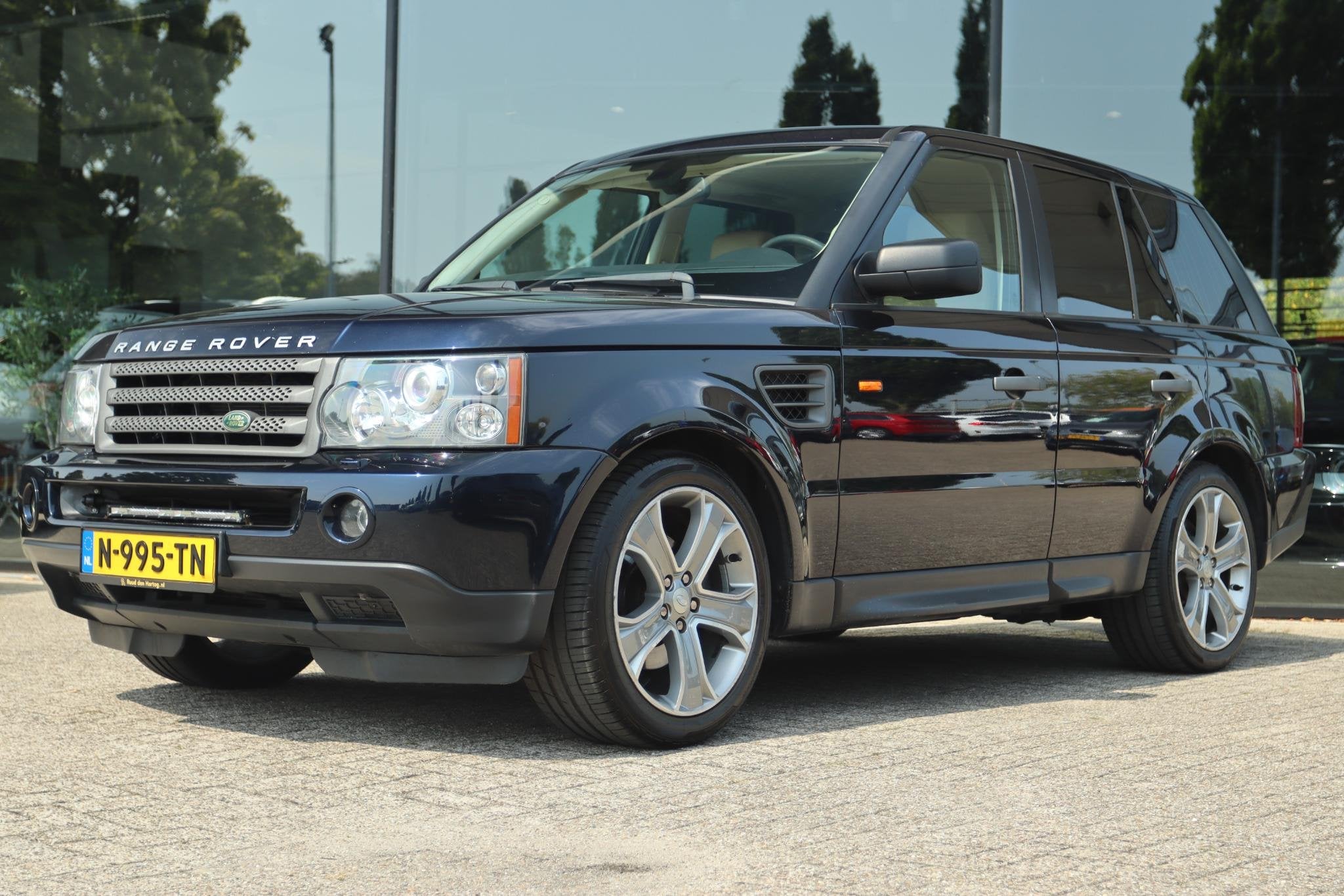 LAND ROVER RANGE ROVER SPORT 4.4 V8 SE AUT. | YOUNGTIMER | L, Auto's, Land Rover, Automaat, Gebruikt, 8 cilinders, Overige kleuren