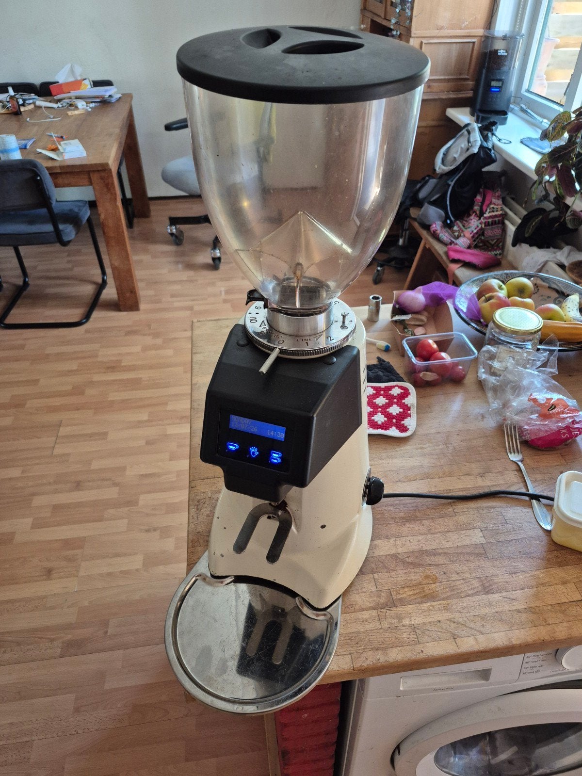 Fiorenzato F64 maler, Ophalen