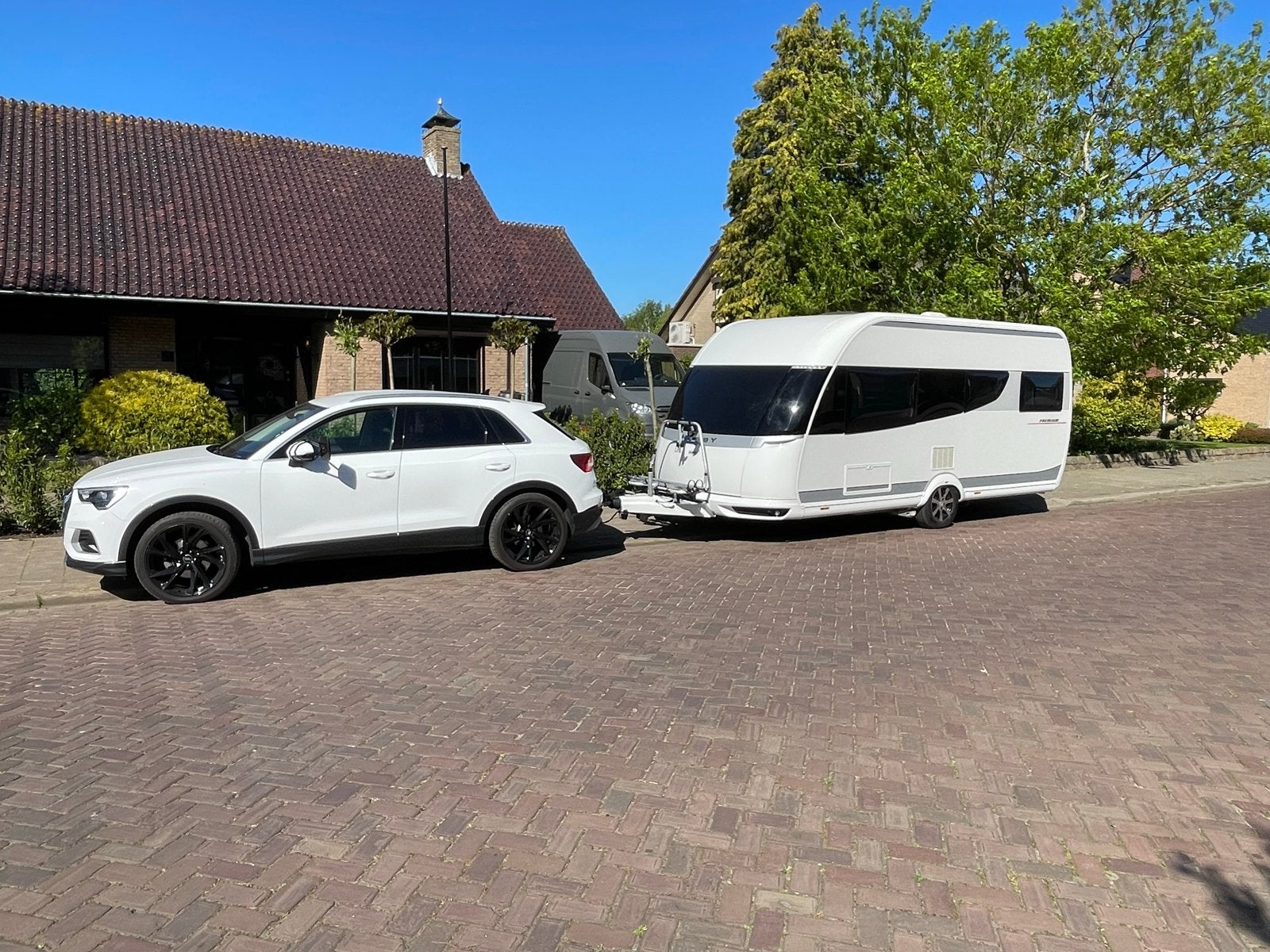 Hobby 460 ufe PRIMIUM, Caravans en Kamperen, Caravans, Rondzit, Hobby, Frans bed, Particulier
