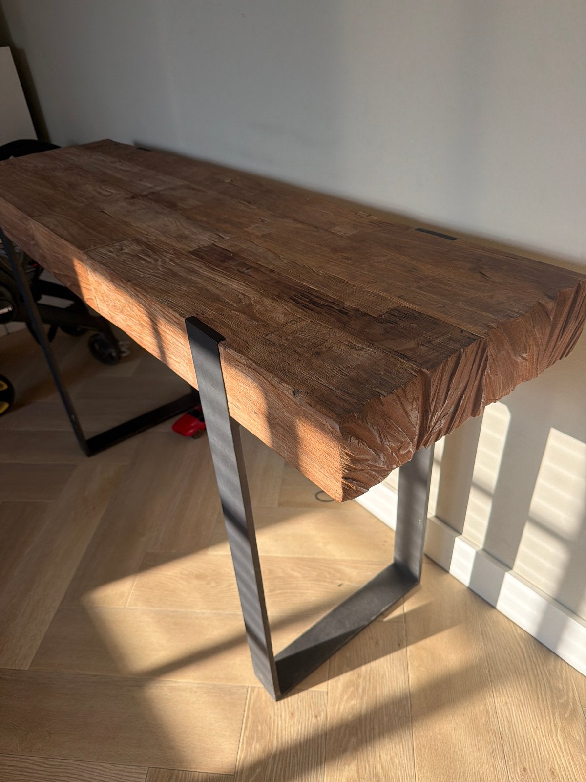 Robuust dressoir Pagter Interieurs - Massief Hout & Metaal, Huis en Inrichting, Tafels | Bijzettafels, Zo goed als nieuw, Rechthoekig