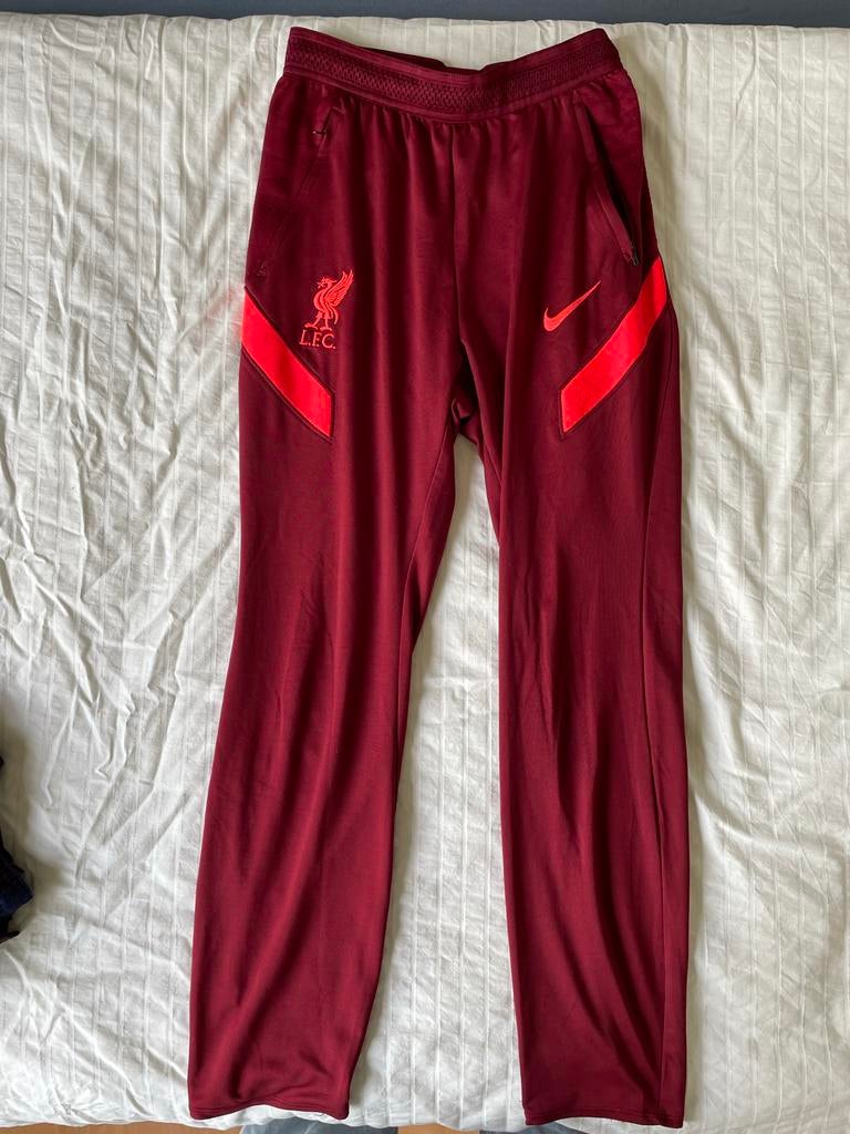 Liverpool trainingsbroek voor kinderen (maat 147-158 cm), Ophalen of Verzenden, Zo goed als nieuw