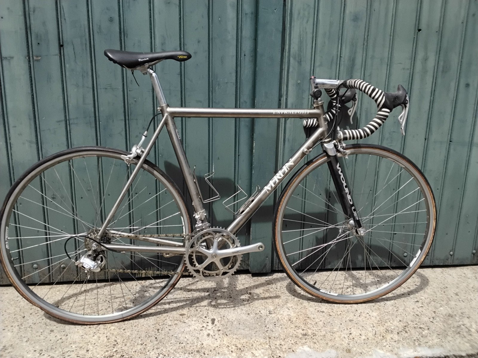 NIEUWE TITANIUM RACEFIETS, Fietsen en Brommers, 10 tot 15 versnellingen, Ophalen of Verzenden, 57 tot 61 cm, Titanium