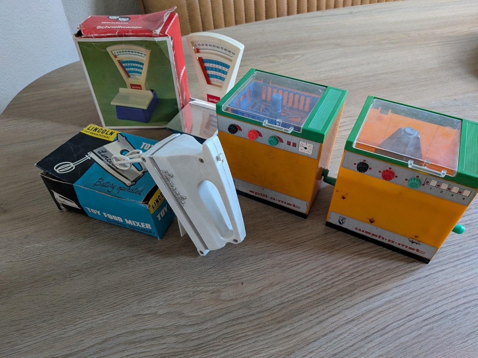Leuke vintage speelgoed verzameling uit de jaren '60
Verzame, Ophalen, Zo goed als nieuw