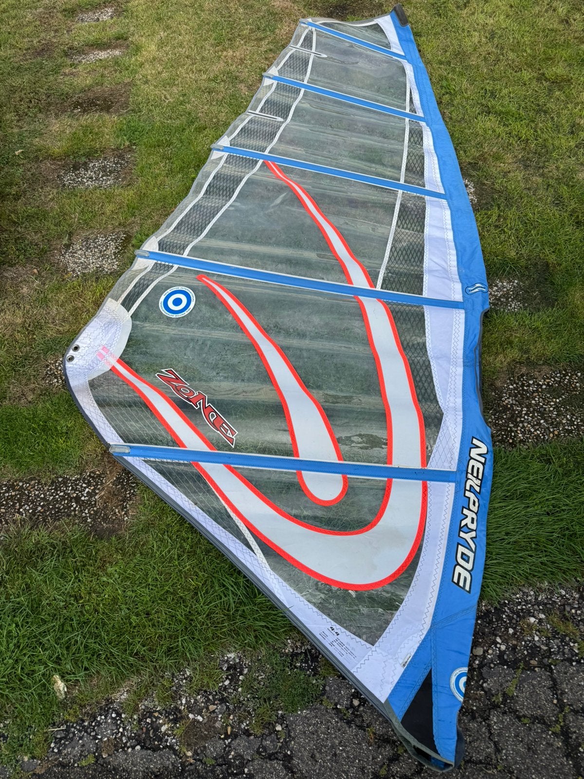 Windsurfzeil 4.4 Neilpryde, Ophalen, Gebruikt, 3.5 tot 5 m², Neilpryde
