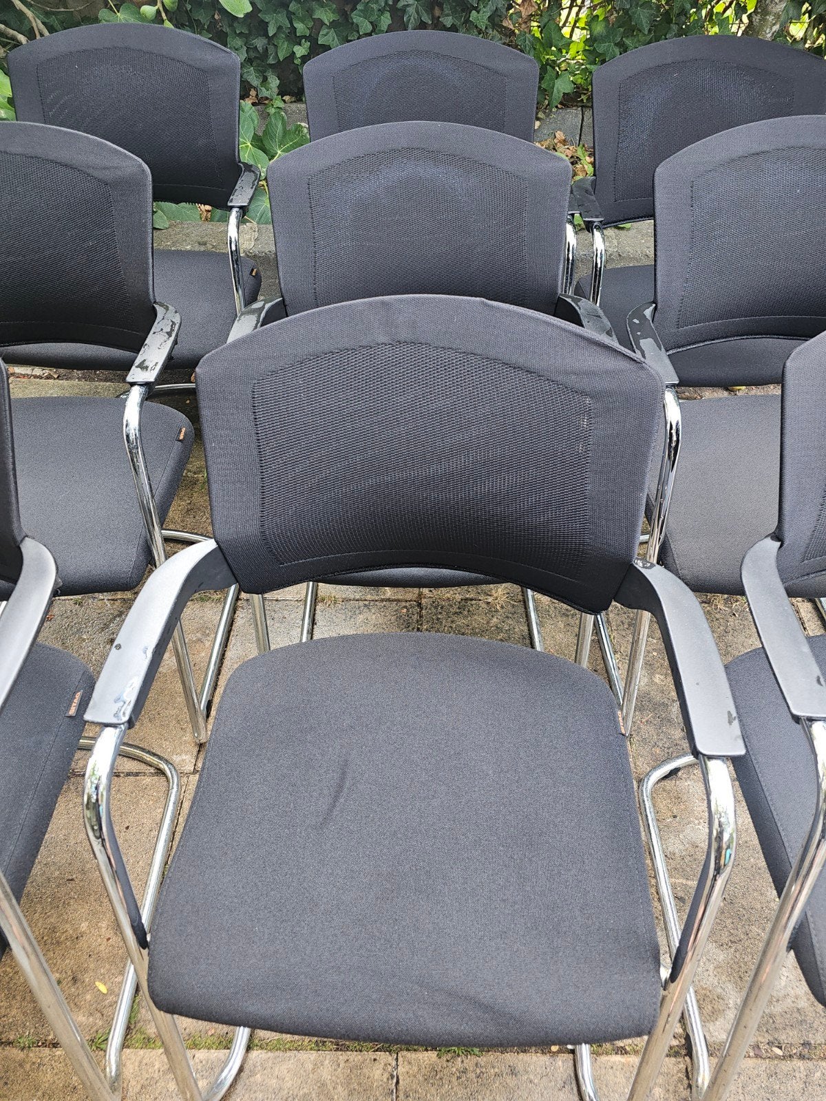 9x STAG vergaderstoelen / kantoorstoelen met armleuningen, Ophalen, Gebruikt, Zwart, Vijf, Zes of meer stoelen