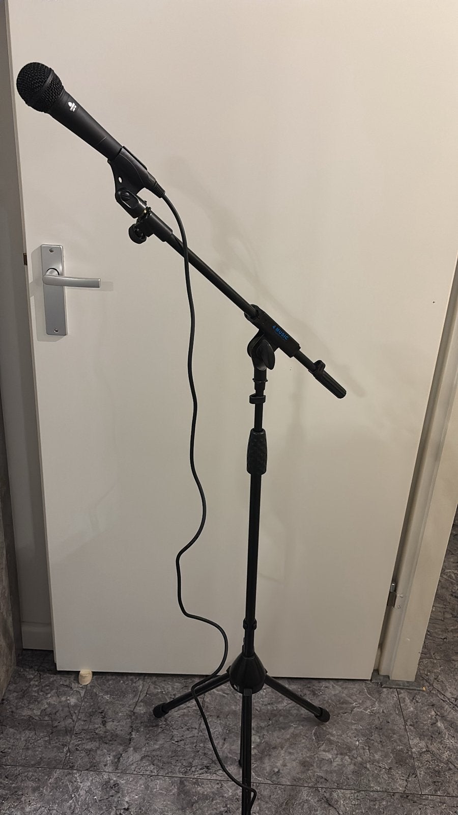 Devine DM-e10 microfoon met standaard, Ophalen of Verzenden, Zo goed als nieuw