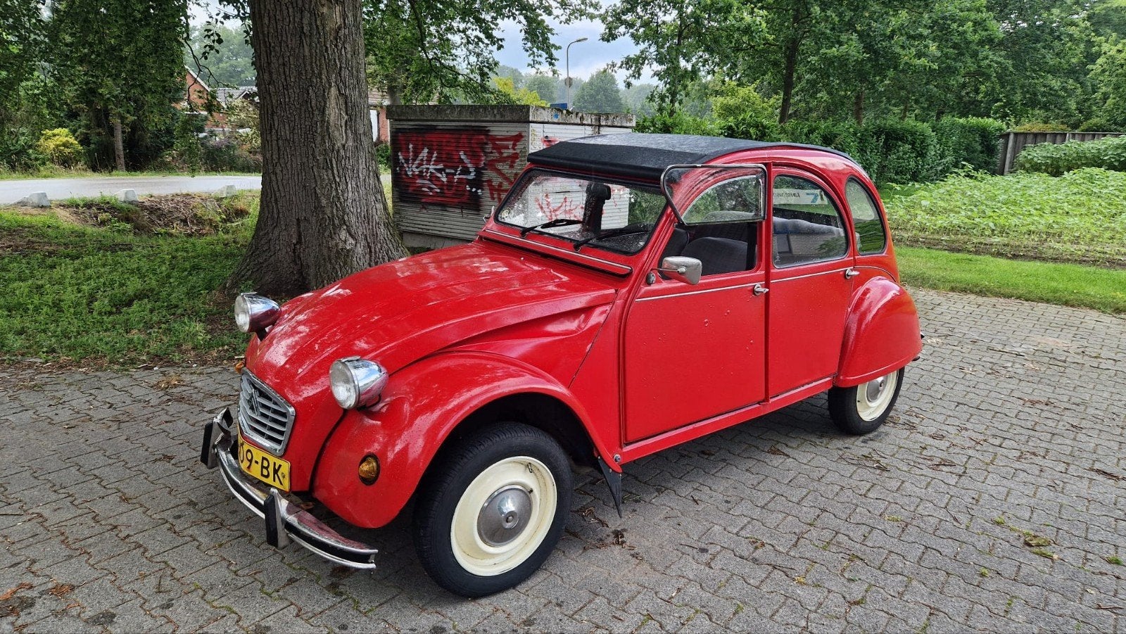 Citroën 2CV6 1985 met gegalvaniseerd chassis, Voorwielaandrijving, Stof, 602 cc, 29 pk