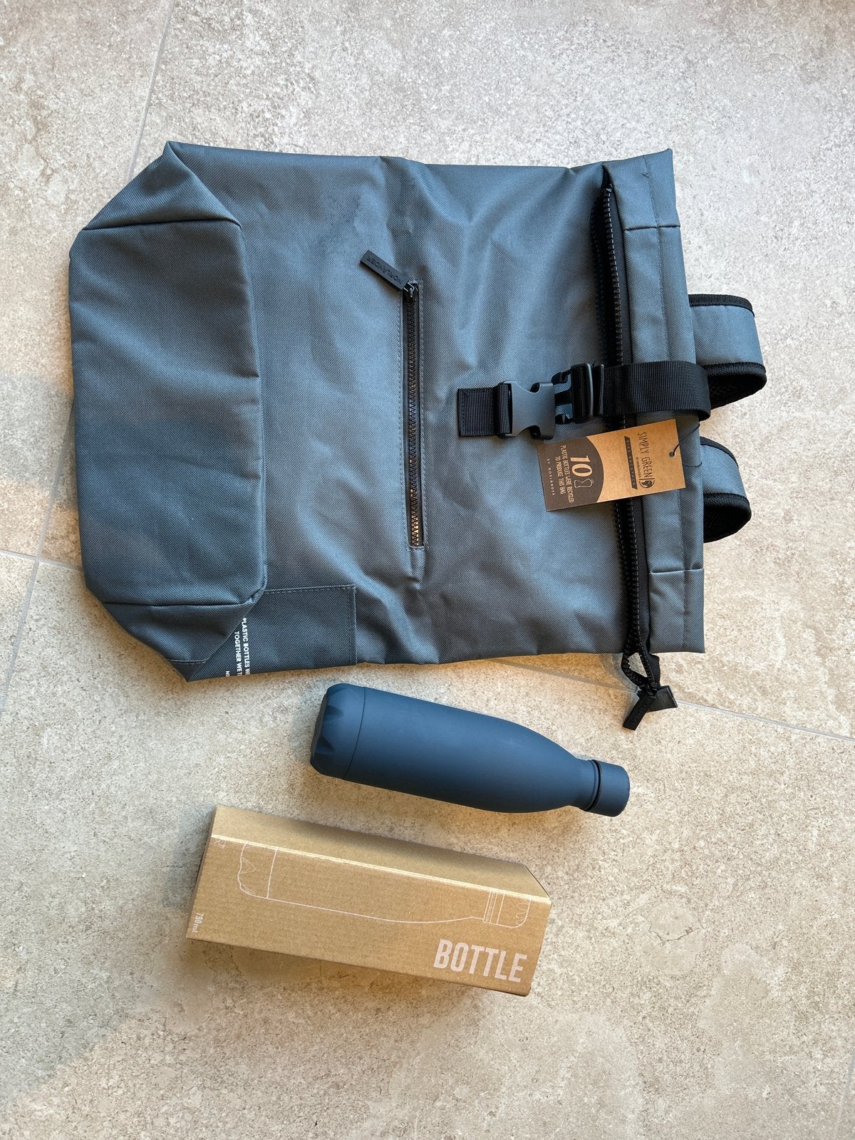 Nieuwe Simply Green Bike Backpack - Grijs rugzak, 25 tot 40 cm, Nieuw, Ophalen of Verzenden, Overige merken