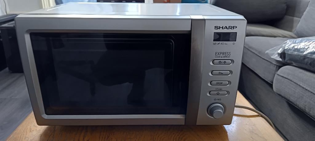 Magnetron Sharp, Gebruikt, Hete lucht, Ophalen of Verzenden, Magnetron