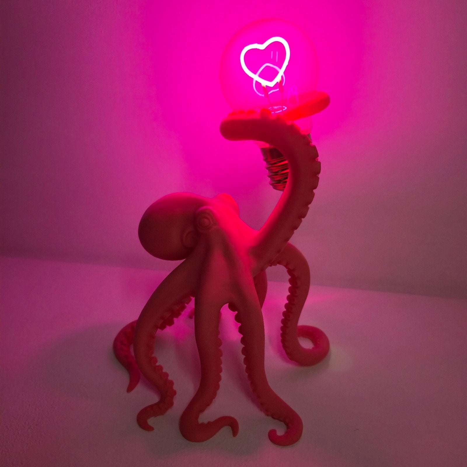 Unieke Octopus Lamp - 30 cm hoog, diverse kleuren, Kunststof, Meerkleurig, Nieuw, Ophalen of Verzenden