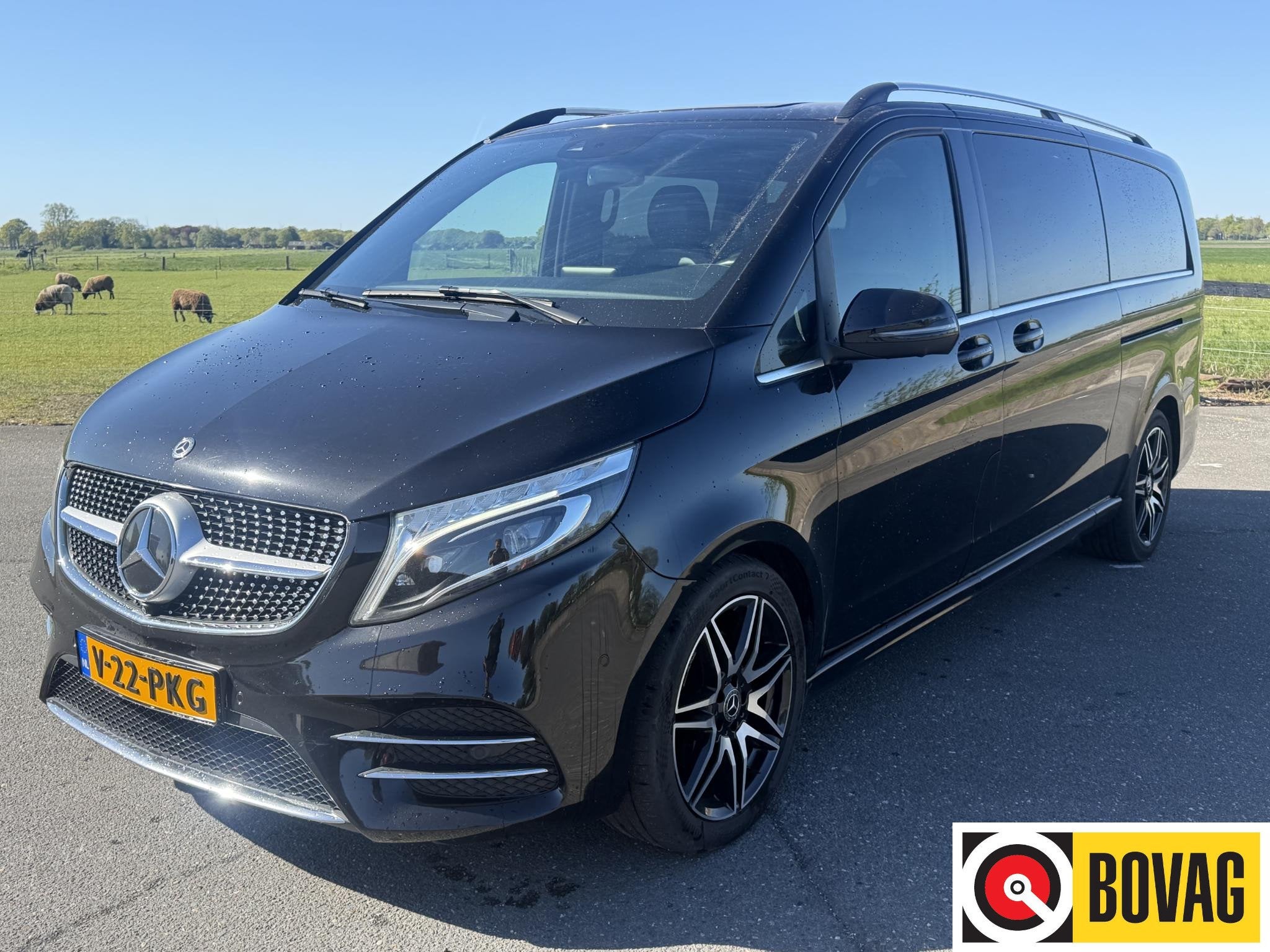 Mercedes-Benz V-klasse 300d Extra Lang DC Avantgarde AMG, Auto's, Bestelauto's, Achterwielaandrijving, Gebruikt, Euro 6, 4 cilinders