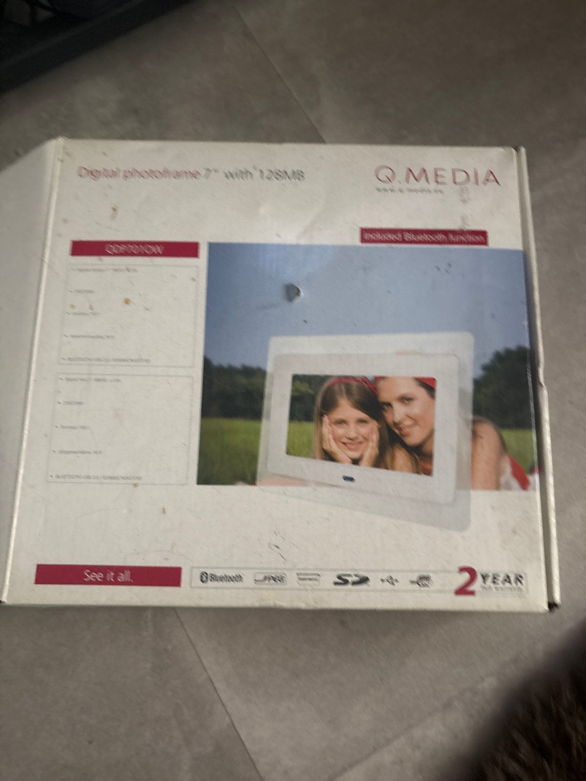 Q.MEDIA Digitale fotolijst 7" met 128MB en Bluetooth, Audio, Tv en Foto, Overige merken, Nieuw, Ophalen of Verzenden, Minder dan 1 GB