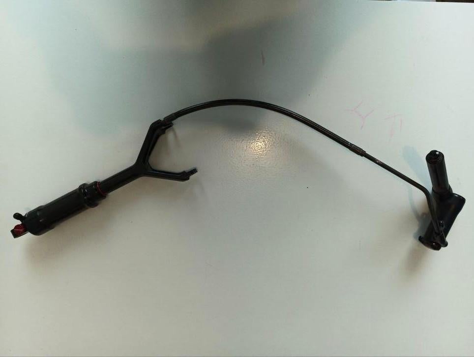 Specialized achter Brain Demper Systeem., Specialized, 1635 Innovation Dr, Morgan Hill, CA 95037, USA, Gebruikt, Overige typen