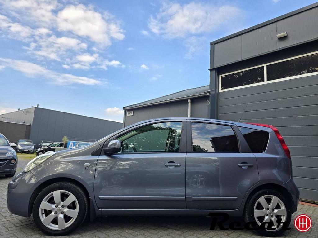 Nissan Note - 1.6 Acenta/Automaat/Pdc/127Nap/Trekhaak, Automaat, 4 cilinders, Blauw, 49 €/maand