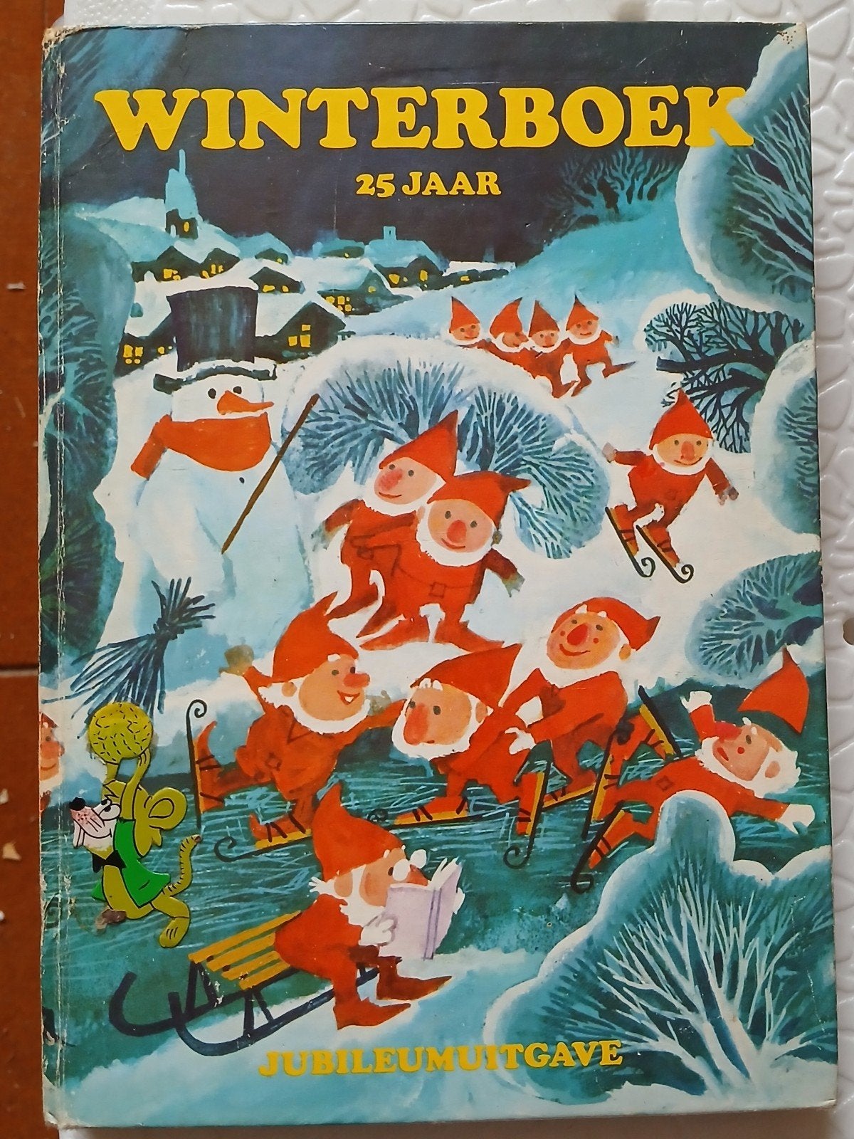 Winterboek 25 Jaar - Jubileumuitgave 1971, Ophalen of Verzenden, Gelezen, Diverse auteurs, Fictie algemeen